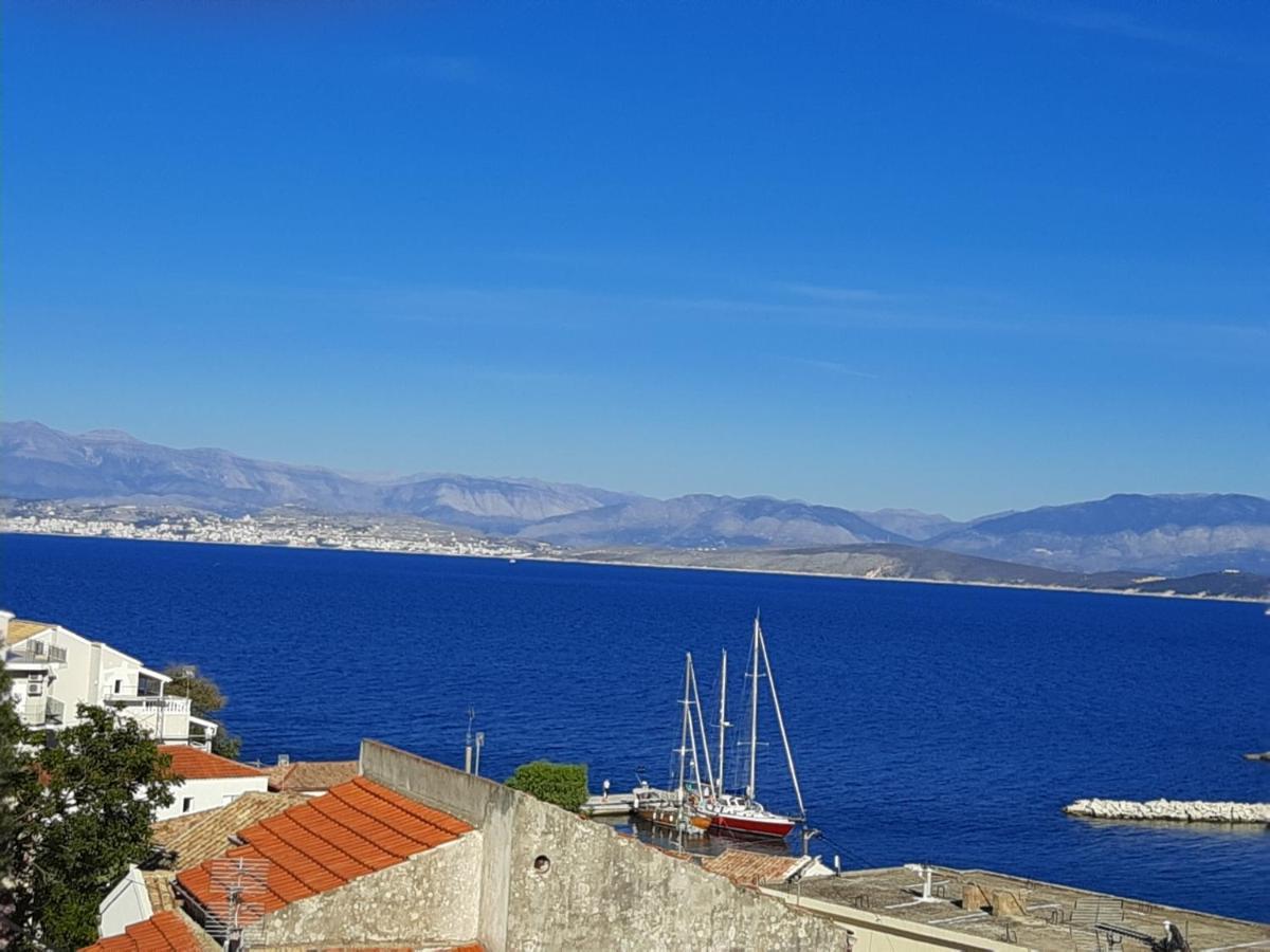Solaris Methea- Luxury Central Villa By The Castle Kassiopi Exterior foto