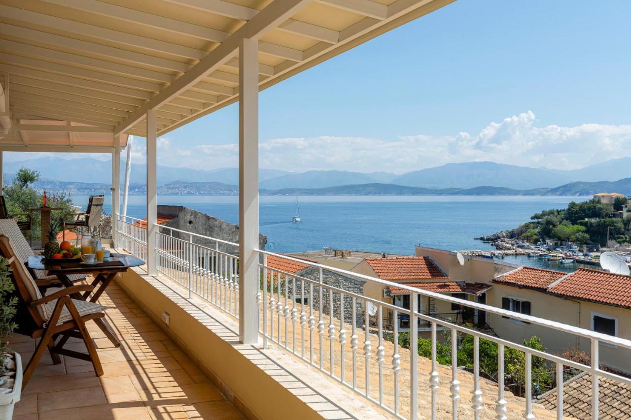 Solaris Methea- Luxury Central Villa By The Castle Kassiopi Exterior foto